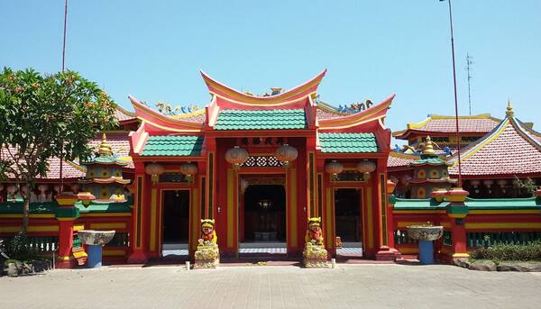 Kelenteng Caow Eng Bio Tanjung Benoa: Sejarah Pelaut Hainan & Tips Berkunjung
