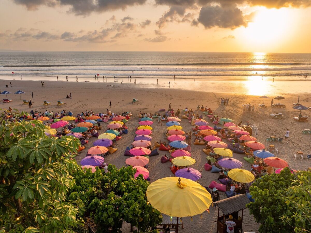 La Plancha Seminyak: Bean Bags, Minimum Spend and Drink Prices