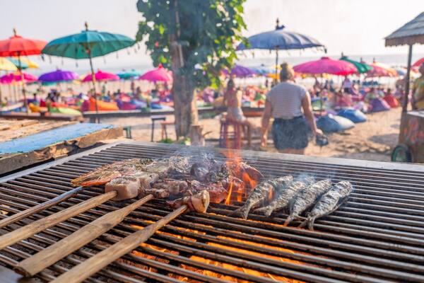 La Plancha Seminyak: Bean Bag, Minimum Spend, dan Harga Minuman