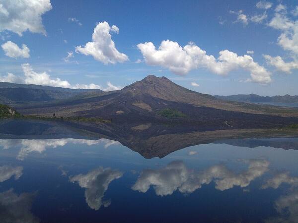 Lakeview Restaurant Penelokan: Makan Siang dengan Panorama Gunung Batur
