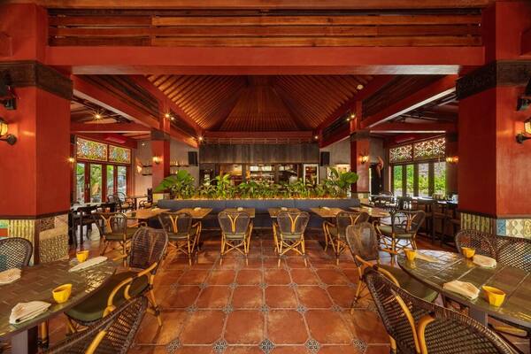 Lamuri Sanur: South Indian and Sumatran Restaurant, Hours and Menu