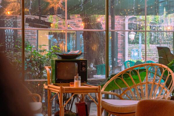 Liburan Bali Saat Musim Hujan 2026: 12 Aktivitas Anti-Hujan, Kawasan Terbaik & Cara Hemat Voucher Hotel