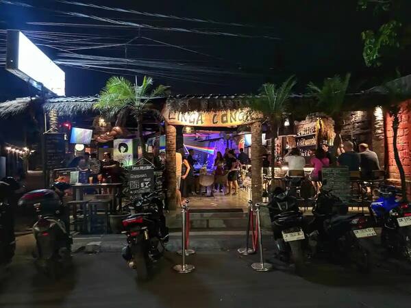 Linga Longa Bar Sanur: Jam Buka, Harga Bir, dan Live Band