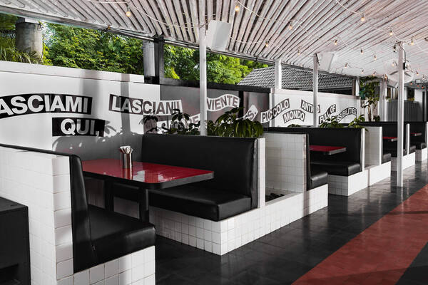 Luigi's Hot Pizza Canggu: Jam Ramai, Harga Minuman, Dress Code