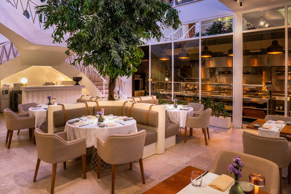 Mauri Restaurant Seminyak: Puglian Fine Dining by Chef Maurizio Bombini on Jalan Petitenget