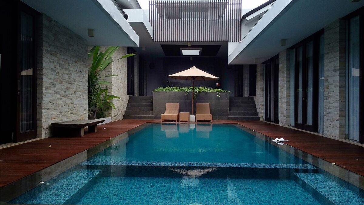 Villa Airbnb a Bali: è legale e chi deve segnalare?