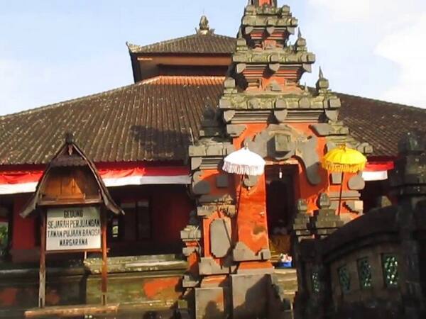 Monumen Margarana Tabanan: Tugu 17 Meter dan 1.372 Nisan Pahlawan