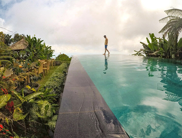 Munduk Moding Plantation: Infinity Pool Above the Clouds, Munduk