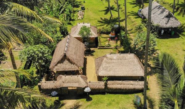 Museum Pustaka Lontar, Karangasem: Write Balinese Script on Lontar