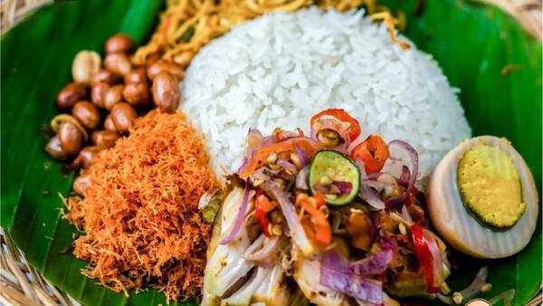 Nasi Jinggo Om Gundul Denpasar: Harga, Jam Buka, dan Halal