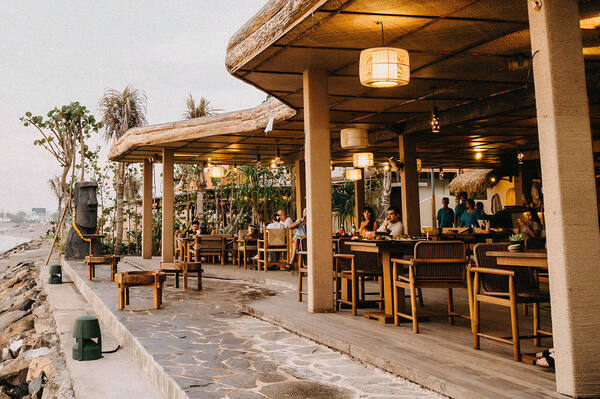 Nui da Mano Batu Belig Cuts Prices and Adds a Dry-Aged Menu