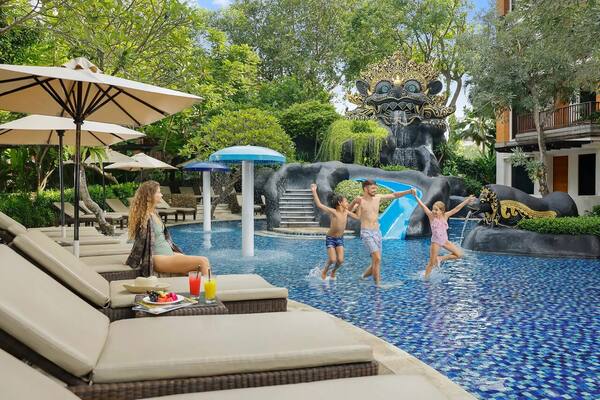 Padma Resort Legian: Panduan Menginap di Ikon Tepi Pantai Legian