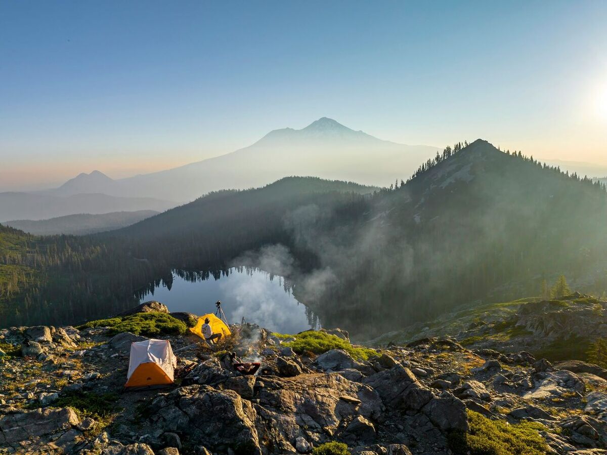Camping & Glamping auf Bali 2026: Plätze, Ausrüstung, Kosten
