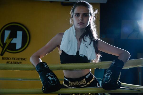 Panduan Gym, Muay Thai & Kelas Kebugaran di Bali 2026: 10 Venue Nyata, Harga Drop-in & Tips Kawasan