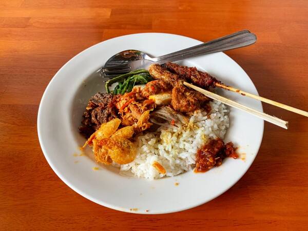Panduan Kuliner Halal di Bali: Restoran Halal Terbaik & Tips untuk Wisatawan Muslim
