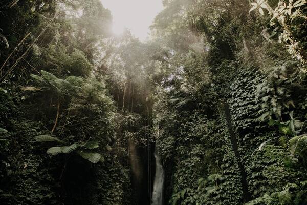 Panduan Wisata Tabanan 2026: Tanah Lot, Jatiluwih, Batukaru, Pantai Sepi & Cara Hemat Voucher Hotel