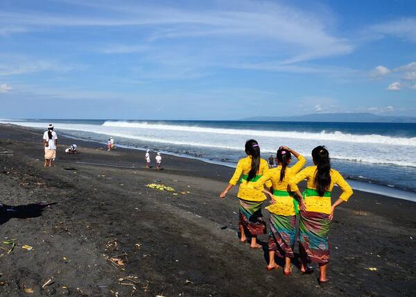 Pantai Jumpai, Klotok, atau Lepang: Pilih Pantai Mana di Klungkung?