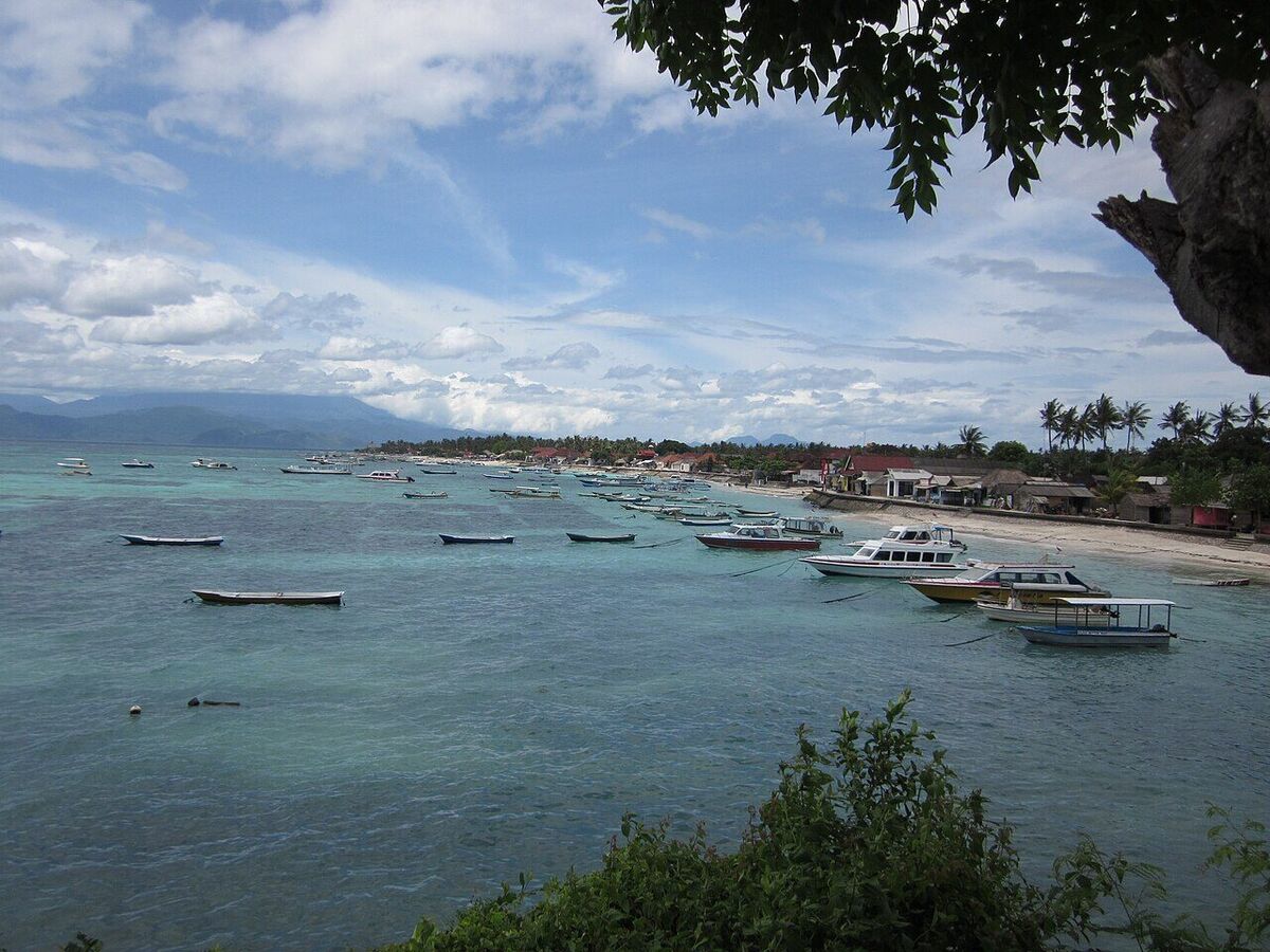 Jungutbatu Beach, Lembongan: Quiet Hours and Getting There Solo