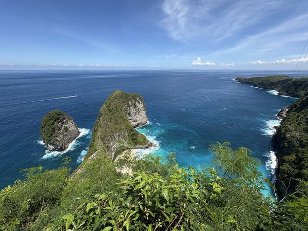 Pantai Kelingking Nusa Penida: Tebing T-Rex & Pasir Putih Tersembunyi