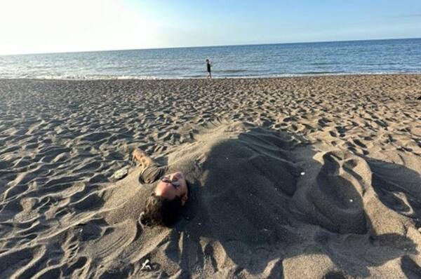 Pantai Kerobokan Sawan Buleleng: Parkir Rp2rb, Snorkel, dan Sampahnya