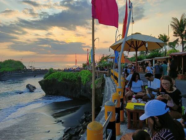 Pantai Mengening Cemagi: Rute, Jam Sepi, dan Bolehkah Berenang