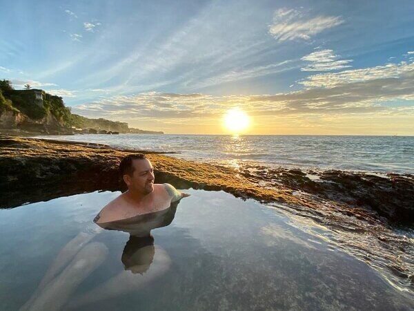 Tegal Wangi Beach: Natural Jacuzzi & Hidden Sunset Near Jimbaran