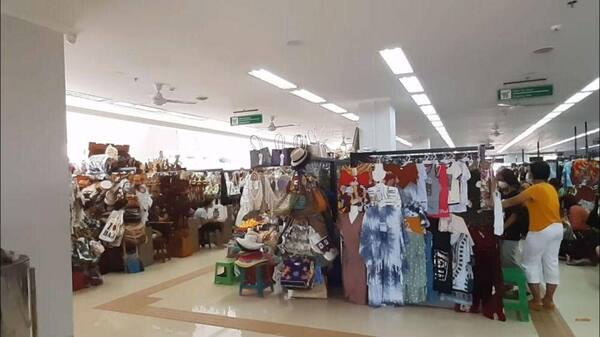 Pasar Seni Sukawati: Panduan Belanja & Seni Menawar