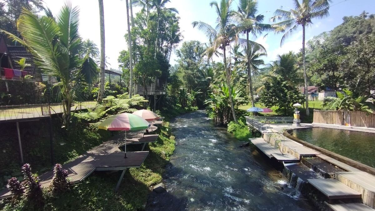 Tella'gawajja Natural Pool, Rendang: A Half-Day Route from Denpasar