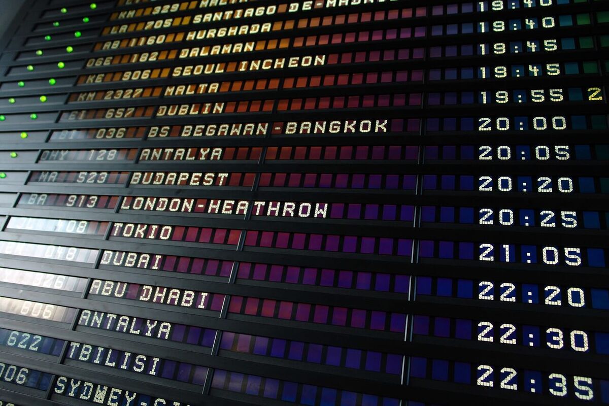 Bali Flug wegen Vulkanasche gestrichen: Welche Rechte hast du?