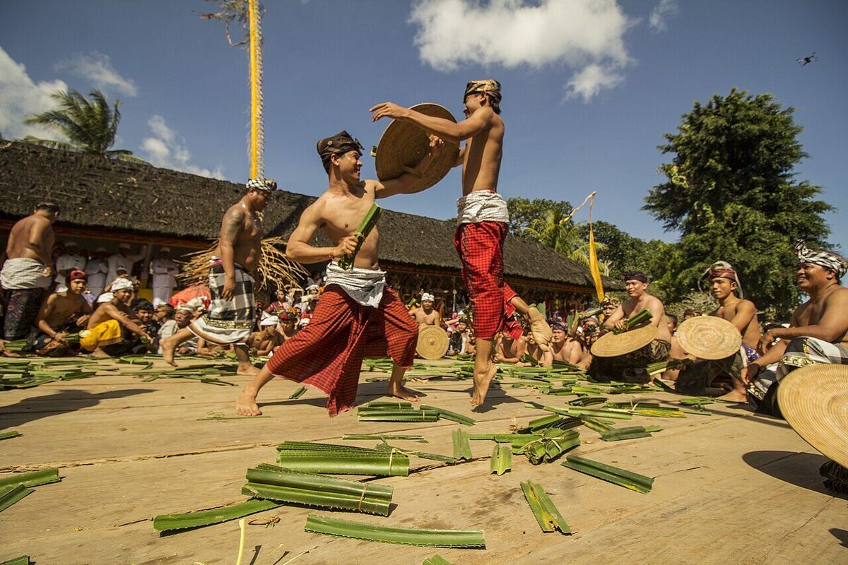Perang Pandan (Mekare-kare) in Tenganan Pegringsingan: A Sacred Bali Aga Ritual