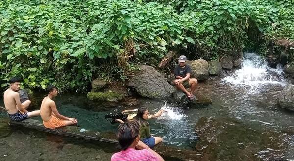 Petung Natural Water vs Lembah Arca: Which Karangasem Pool?