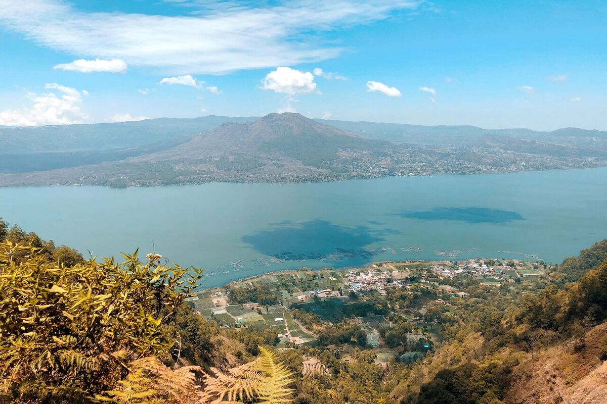 The Batu Dinding Ridge, Kintamani: Batur Caldera Views Without the Long Climb