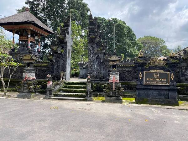 Pura Bukit Mentik, Kintamani: “Lucky Temple” yang Selamat dari Lava Gunung Batur