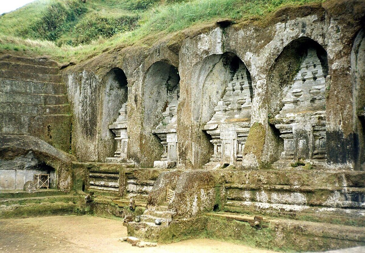 Pura Gunung Kawi, Tampaksiring: Thousand-Year-Old Rock-Cut Shrines in a River Valley