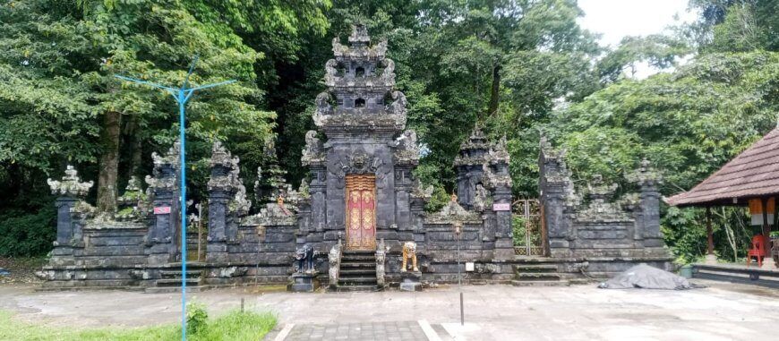 Pura Luhur Mekori, Pupuan: Forest Monkey Temple on the Antosari Road