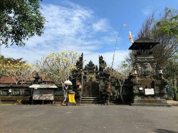 Pura Luhur Srijong, Antap Selemadeg: Pura Segara di Tanjung Karang & Goa Kelelawar Pesisir Barat Tabanan