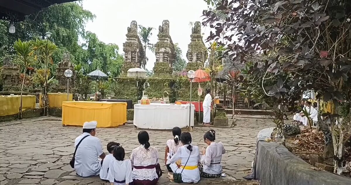 Pura Muncak Sari, Tabanan: Where Balinese Pray for a Partner