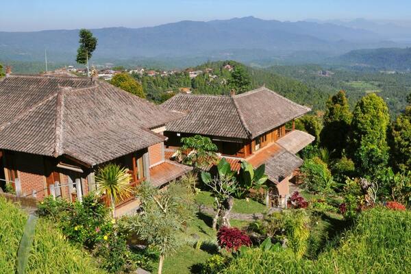 Puri Lumbung Cottages Munduk: Menginap di Lumbung Padi Perintis Desa Wisata