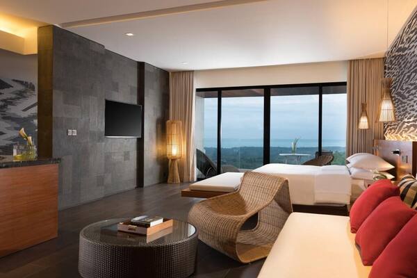 Renaissance Bali Uluwatu: Deluxe, Suite, atau Loft untuk Siapa?
