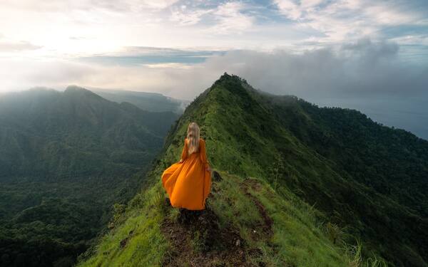 Rute ke Bukit Mende Kintamani untuk Sunrise dari Penelokan