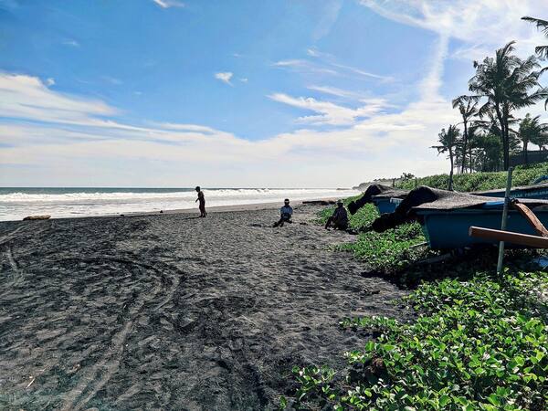 Afternoon Route to Kelating Beach, Tabanan, from Canggu or Denpasar