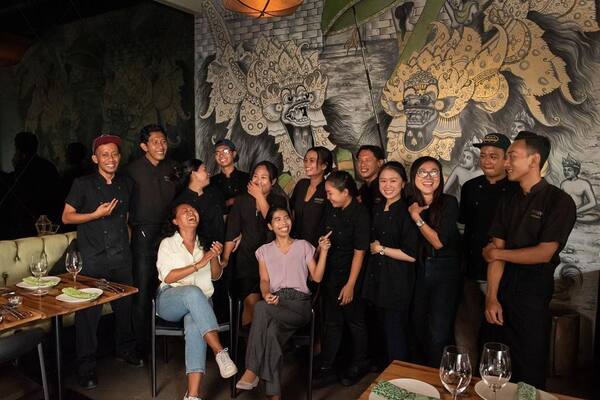 Sangsaka, Kerobokan–Seminyak: Keliling Nusantara dari Dapur Api Kayu Chef Kieran Morland