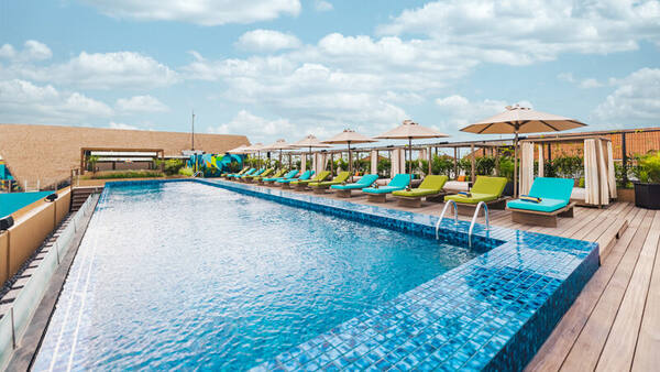 Sebelum ke Kuta Social Club: Minimum Spend, Kolam, Dress Code