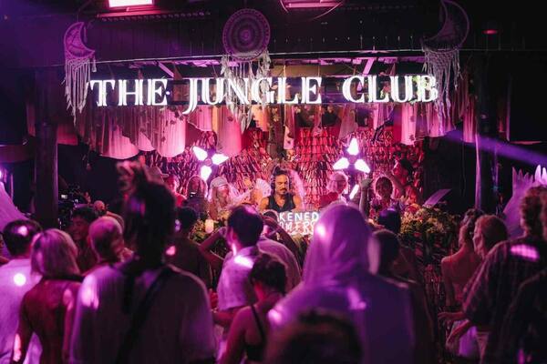 Перед поездкой в The Jungle Club Ubud: где он, депозит, часы