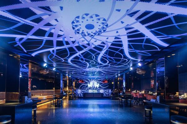 ShiShi Seminyak: Jam Buka, Harga Masuk, Dress Code & Reservasi