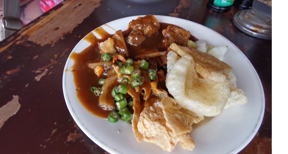 Siobak Khe Lok Singaraja: Buleleng’s Legendary Roast Pork in Tauco Sauce