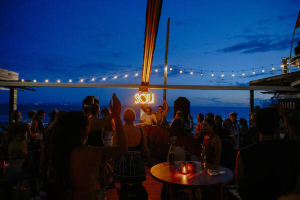 Sol Rooftop Pererenan: Menu Baru September 2026 dan Promo Mingguan