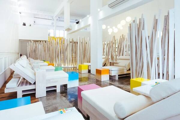 Spring Spa Seminyak: Pijat & Mani-Pedi Premium yang Ramah di Kantong