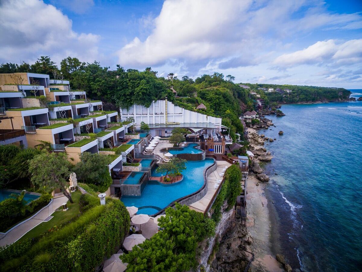 Svanata Uluwatu Bali Resort (formerly Anantara Uluwatu): 73 Cliff Suites & Stairs to Impossibles Beach
