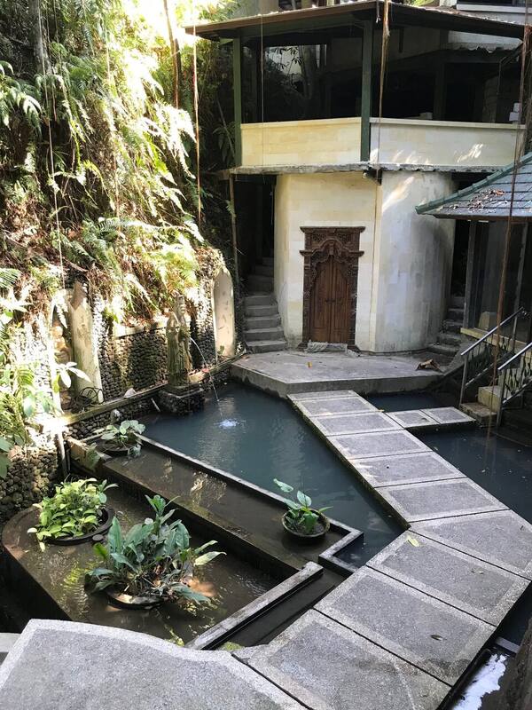 Taksu Spa Ubud: Sanctuari Penyembuhan Holistik di Tengah Taman Tropis